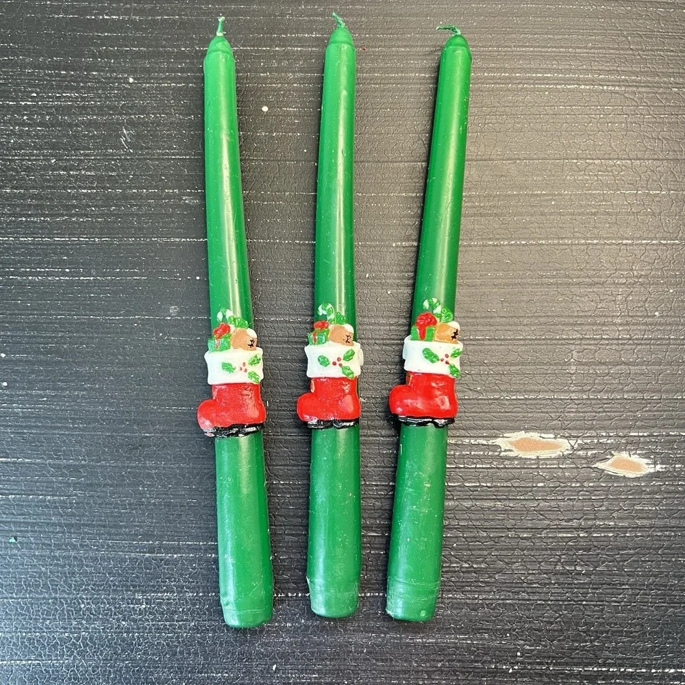 Christmas Day Stockings Vintage Tapered Candles Lot Of 3‎